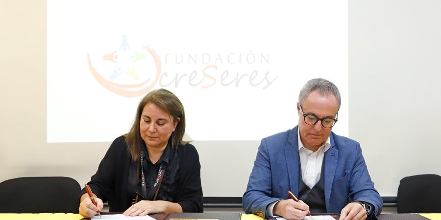 firma-convenio-creseres-umayor-2